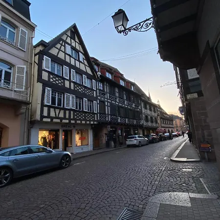 Chez Lio & Jess דירה *