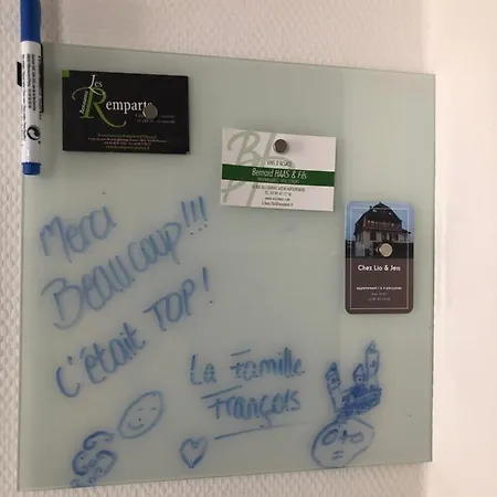 דירה Chez Lio & Jess אוברנאי