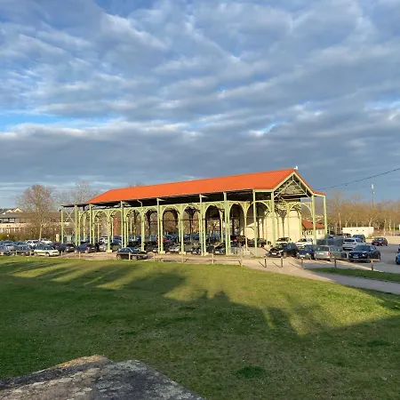 Chez Lio & Jess דירה אוברנאי