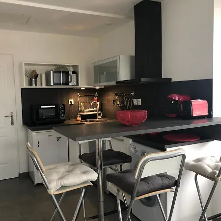 Apartment Chez Lio&jess *